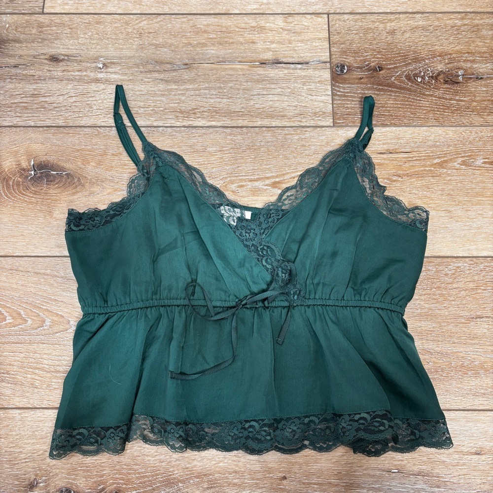 American Eagle Lace Cami Forest Green Cropped Babydoll Top Size Large Satin NWOT - Picture 8 of 11
